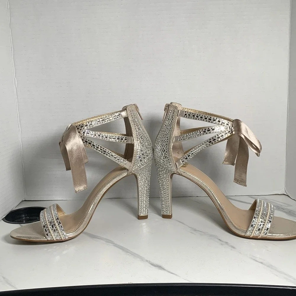 Gianni Bini Prom Queen Light Gold Shoes Size 8 Never Worn/no Box‎
